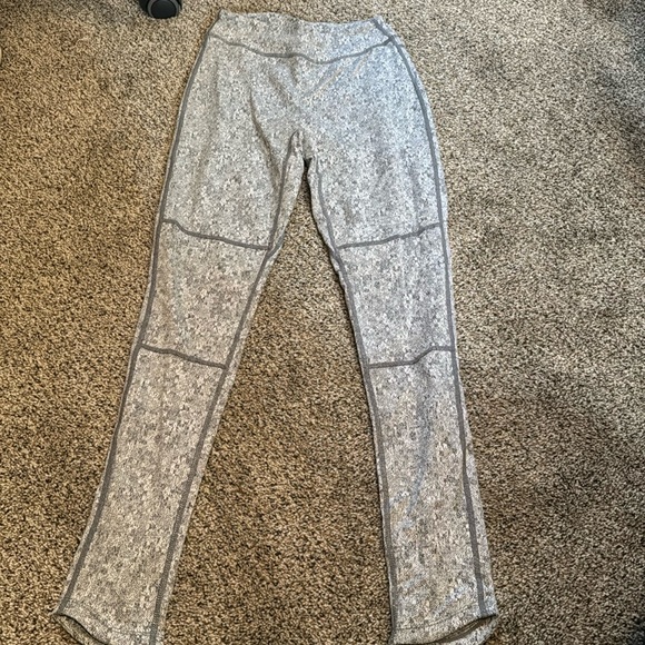 Gym shark leggings - Picture 1 of 3